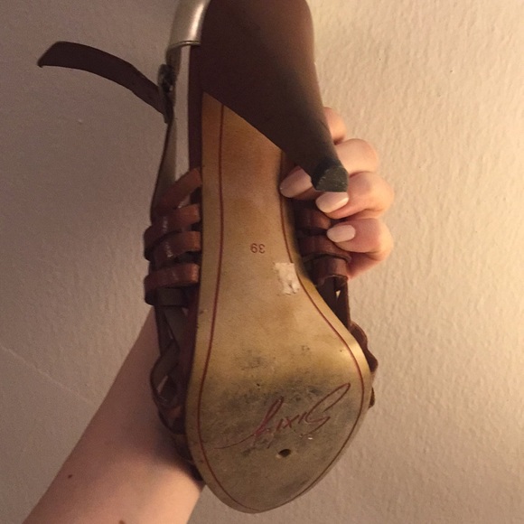 Miss Sixty Brown and Gold Heels - Picture 7 of 8